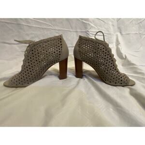 Via Spiga Leather Tie Up Airy Chunky Heel Womens Size 6